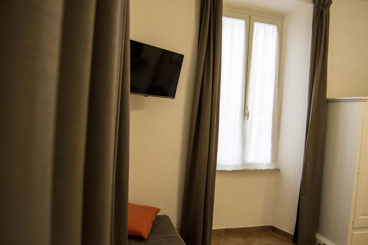 B&B Domus Piazza Del Popolo ローマ エクステリア 写真