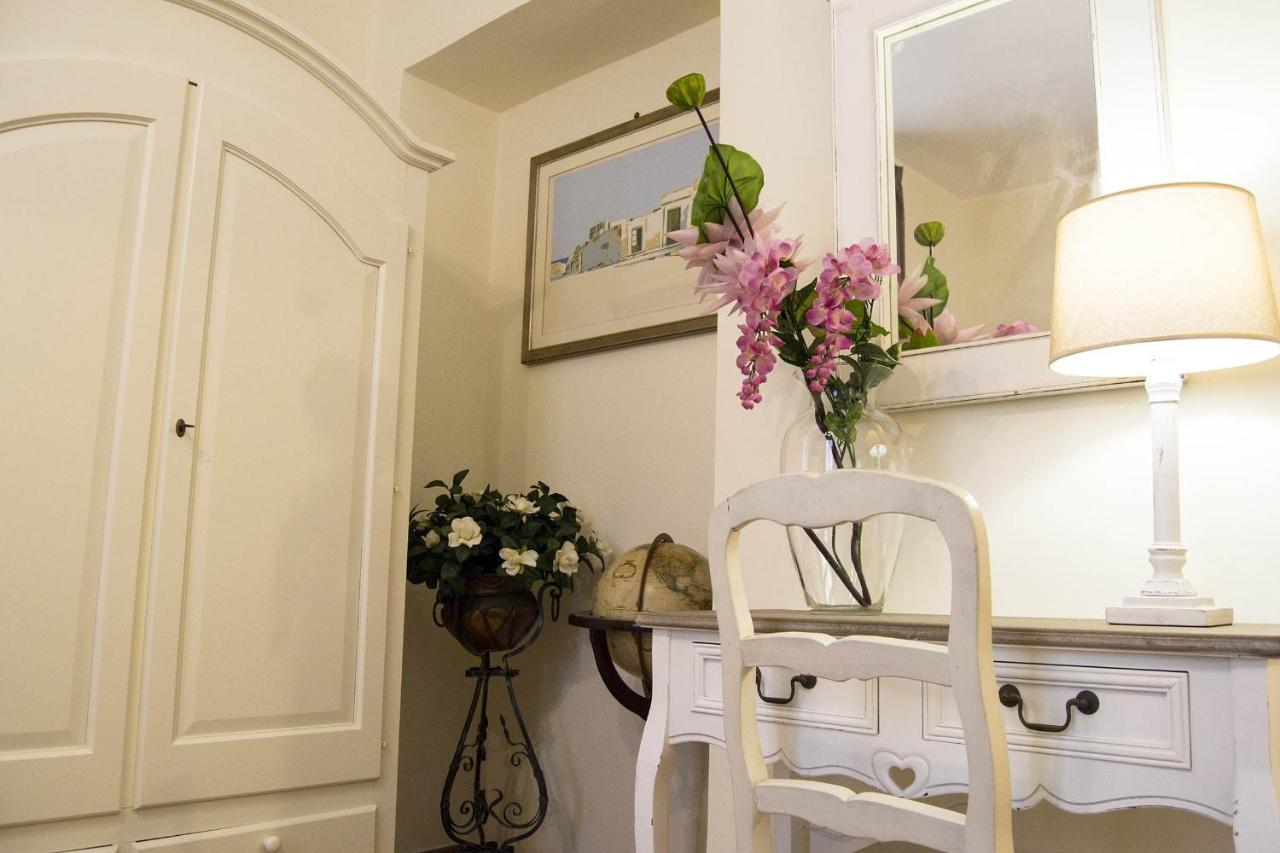 B&B Domus Piazza Del Popolo ローマ エクステリア 写真