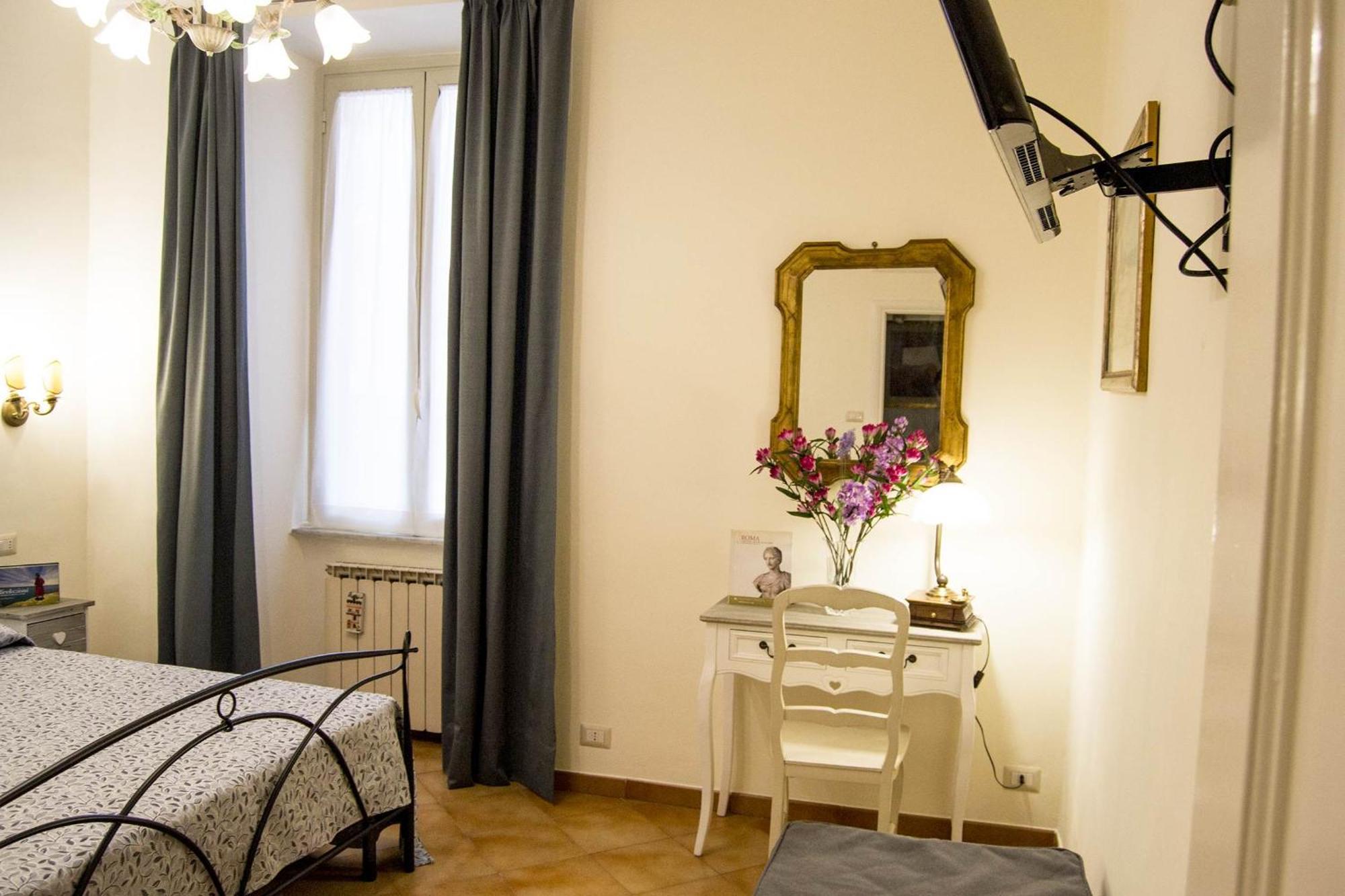 B&B Domus Piazza Del Popolo ローマ 部屋 写真